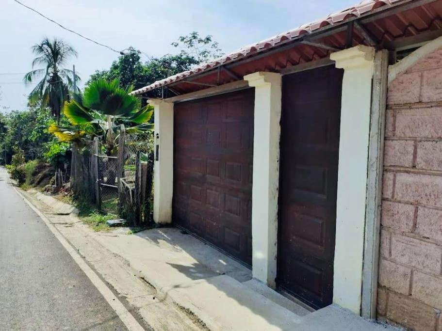 Tropical Bee Garden Holiday Houses Savegre Bagian luar foto
