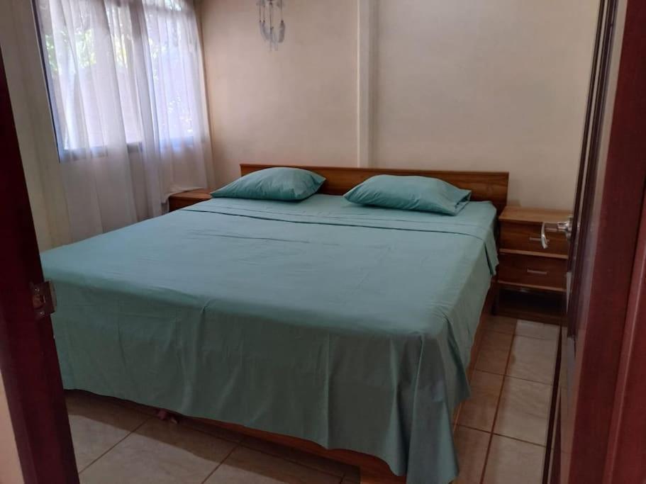 Tropical Bee Garden Holiday Houses Savegre Bagian luar foto